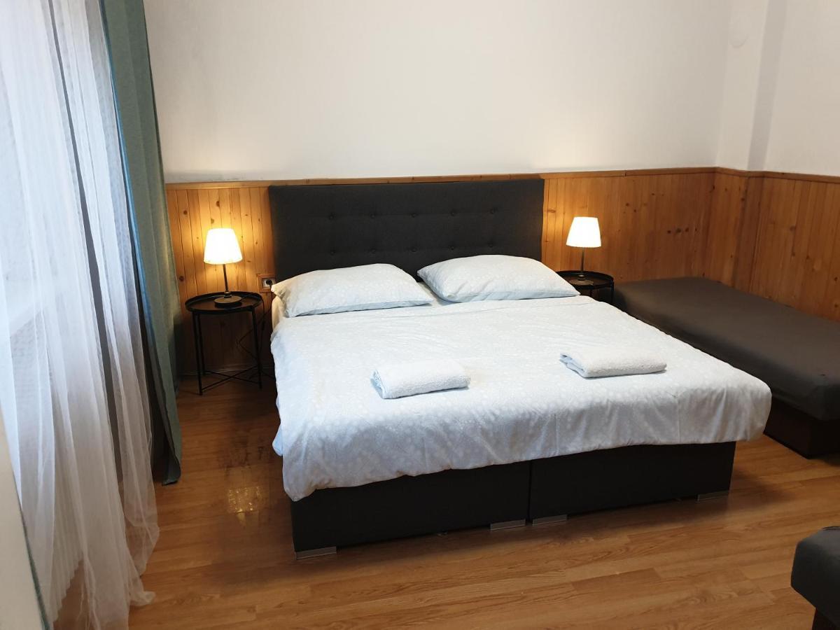 Apartmany Centro & Jacuzzi Piest'any Exterior photo